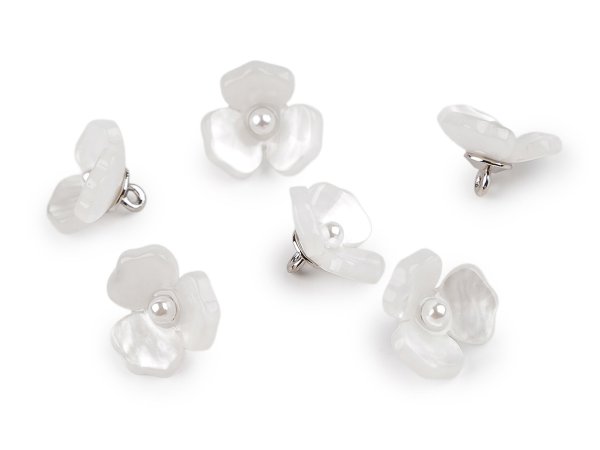 Knoflík květ z pryskyřice s perlou velikost 26"