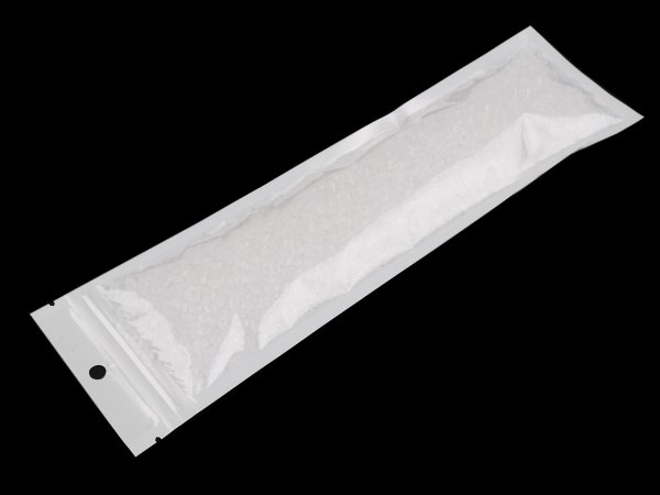 Uzavíratelný sáček se závěsem 7x25 cm jedna strana průhledná
