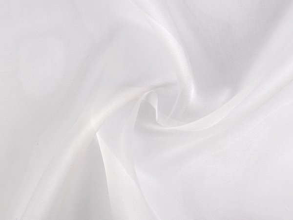 Organza s leskem