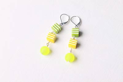 Ketlované neonové náušnice a náhrdelník - 4